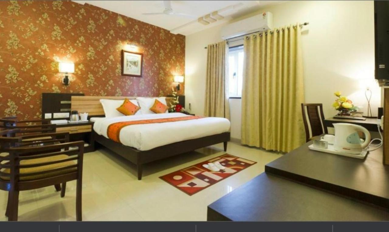 Hotel Siddharth Palace Džajpur Exteriér fotografie